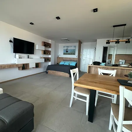 شقة Elegant With Sea View In Saint Vlas *