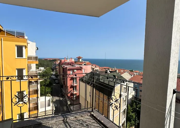Elegant With Sea View In Saint Vlas Apartment Sunny Beach